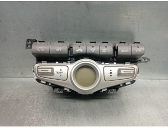 Recambio de mando climatizador para honda jazz (gd1/5) 1.4 dsi cat referencia OEM IAM 79501SAA003ZD 79501SAA003ZD 