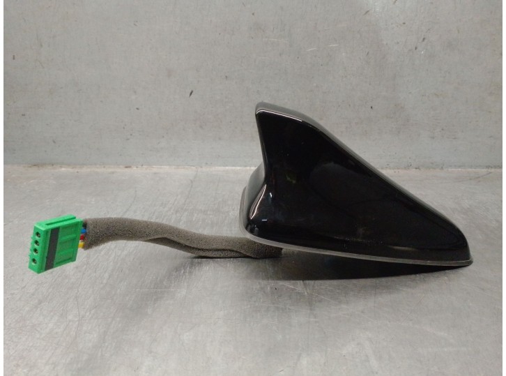 Recambio de antena para hyundai bayon (bc3) 1.2 mpi referencia OEM IAM 96210Q0100EB 96210Q0100EB 