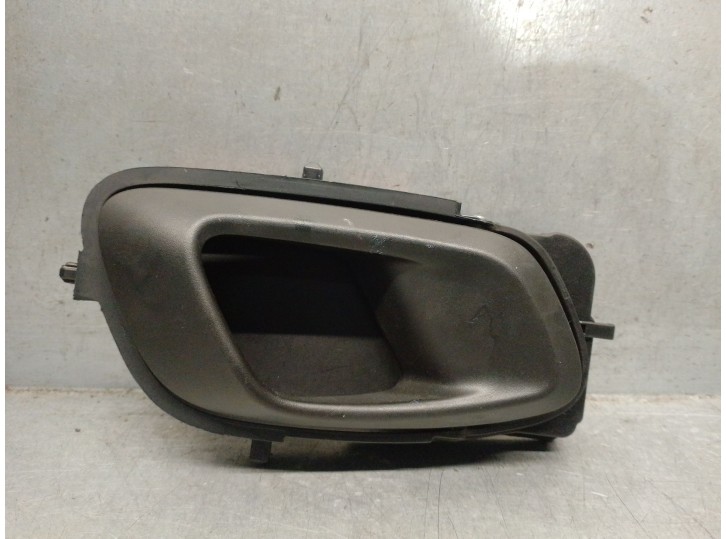Recambio de maneta interior delantera derecha para hyundai bayon (bc3) 1.2 mpi referencia OEM IAM 82620Q00004X 82620Q0000DX5 