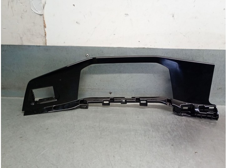 Recambio de embellecedor cuadro para volkswagen golf viii (cd1, da1) 1.5 etsi referencia OEM IAM 5H1857211D 5H1857211D 