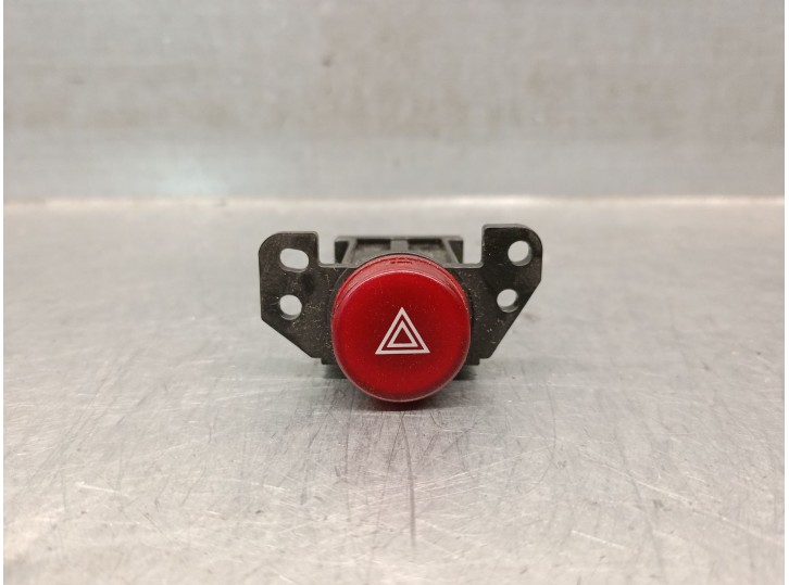 Replacement hazard warning switch for Mitsubishi Outlander I (CU_W) 2.0 4WD (CU2W) OEM IAM reference MN162633 MN162633 