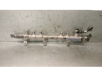 Recambio de rampa inyectora para kia sorento iii (um) 2.2 crdi referencia OEM IAM 314002F600 314002F600 0445214321 BOSCH