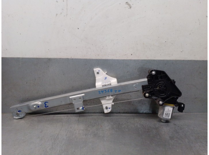 Recambio de elevalunas trasero derecho para hyundai bayon (bc3) 1.2 mpi referencia OEM IAM 83402Q0010 83404Q0010 