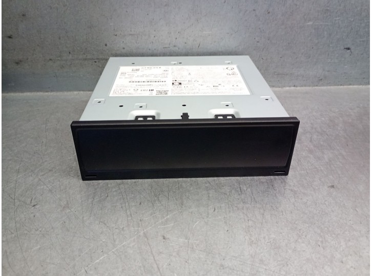 Replacement electronic module for Volkswagen Golf VIII (CD1, DA1) 1.5 eTSI OEM IAM reference 572035816B 572035816B 