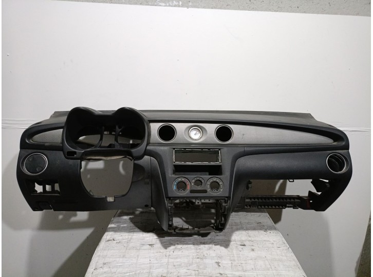 Recambio de salpicadero para mitsubishi outlander i (cu_w) 2.0 4wd (cu2w) referencia OEM IAM MR975101HA MR975101HA 