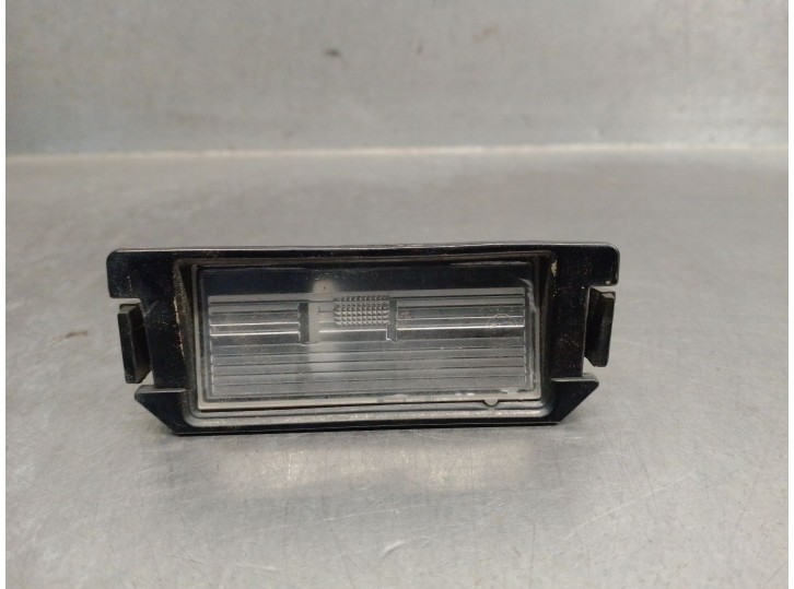 Recambio de piloto matricula para hyundai bayon (bc3) 1.2 mpi referencia OEM IAM 92501Q0000 92501Q0000 