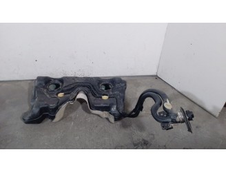 Recambio de deposito combustible para skoda yeti (5l) 2.0 tdi referencia OEM IAM 1K0201022KP 1K0201060GE 