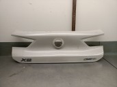 Recambio de molduras traseras para bmw x2 (f39) sdrive 18 i referencia OEM IAM 51137428466 51137467656 