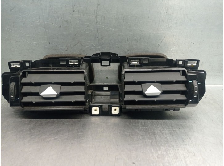 Recambio de aireador para citroën c5 berlina 2.0 hdi fap referencia OEM IAM 98163051DX 8265EV 