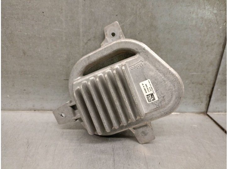 Recambio de centralita faros xenon para bmw x2 (f39) sdrive 18 i referencia OEM IAM 90066719 90066719 