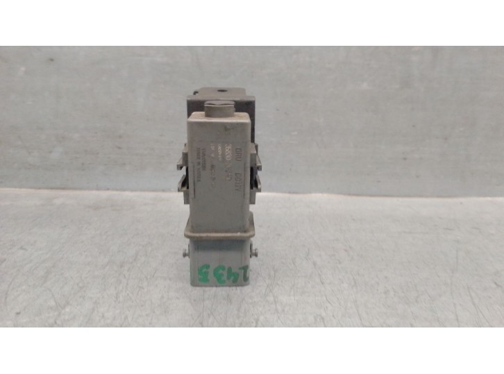 Recambio de caja precalentamiento para kia sorento iii (um) 2.2 crdi referencia OEM IAM 368302F740 368302F740 