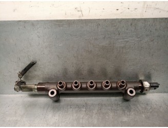 Recambio de rampa inyectora para opel zafira tourer c (p12) 1.6 cdti (75) referencia OEM IAM 55490702 824037 