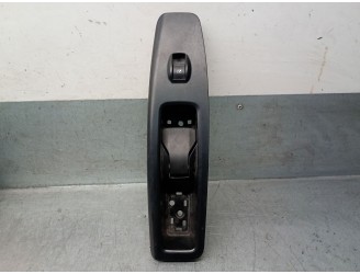 Replacement front right inner door handle for Fiat Doblo Cargo (263_) 1.6 D Multijet OEM IAM reference 735616013 735616013