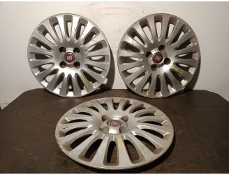 Recambio de tapacubos para fiat punto (evo) (199) 1.3 16v jtd cat referencia OEM IAM 7354881560  