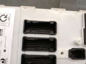 Recambio de caja reles / fusibles para bmw x2 (f39) sdrive 18 i referencia OEM IAM 7597765893  2611139385 ANATEL