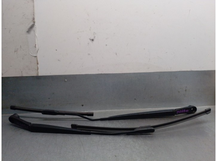 Recambio de brazo limpia delantero derecho para hyundai bayon (bc3) 1.2 mpi referencia OEM IAM 98310Q0000 98311Q0000 