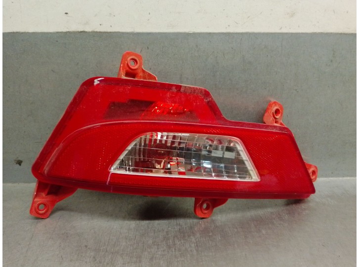 Recambio de faro antiniebla trasero izquierdo para hyundai bayon (bc3) 1.2 mpi referencia OEM IAM 92405Q0500 92405Q0500 