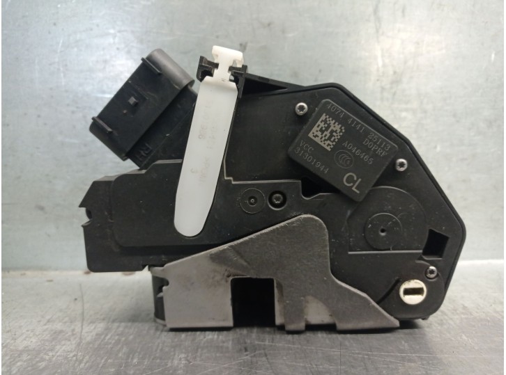 Replacement rear right door lock for Volvo V60 I (155) D3 / D4 OEM IAM reference 31301944 31349871 