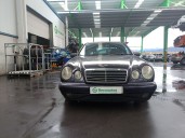 mercedes-benz clase e (w210) berlina diesel del año 2004