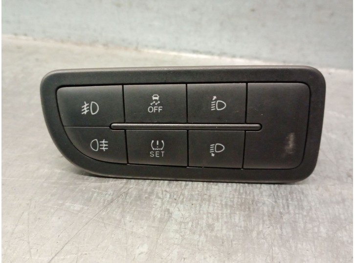 Recambio de mando luces salpicadero para fiat tipo station wagon (356_, 357_) 1.4 (356wxf1b) referencia OEM IAM 0735630750 