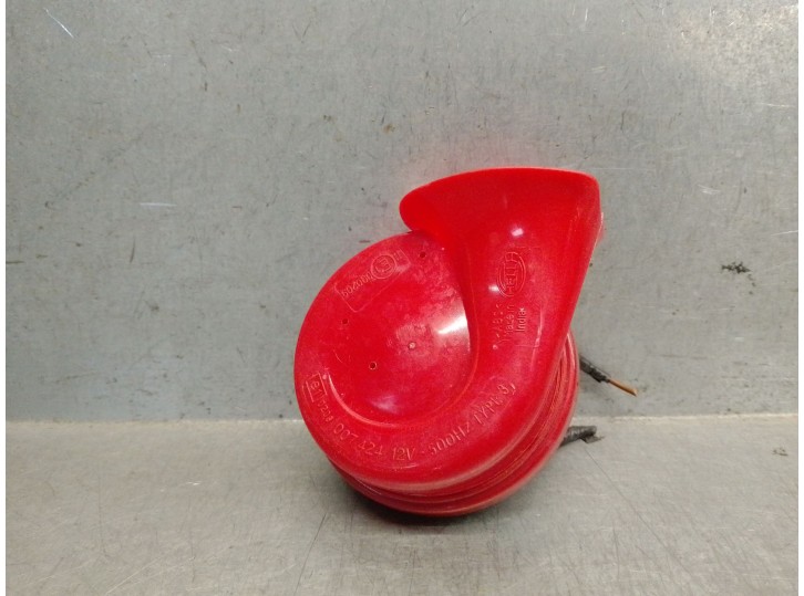 Recambio de claxon para hyundai bayon (bc3) 1.2 mpi referencia OEM IAM G4LF 