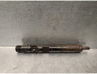 Recambio de inyector para nissan kubistar (x76) 1.5 dci turbodiesel cat referencia OEM IAM 8200365186  EJBR01801A