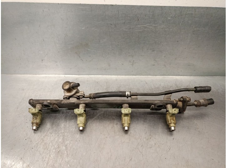 Recambio de rampa inyectora para mitsubishi outlander i (cu_w) 2.0 4wd (cu2w) referencia OEM IAM MR988175 MR988175 