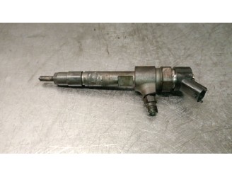 Replacement injector for Alfa Romeo 156 (116) 1.9 JTD CAT OEM IAM reference 0445110068 0445110068