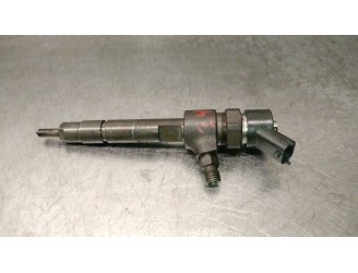Replacement injector for Alfa Romeo 156 (116) 1.9 JTD CAT OEM IAM reference 0445110068 0445110068