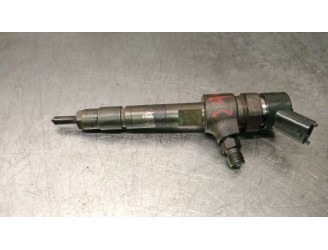 Replacement injector for Alfa Romeo 156 (116) 1.9 JTD CAT OEM IAM reference 0445110068 0445110068
