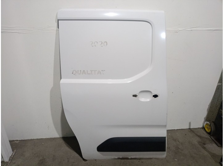 Recambio de puerta lateral corredera derecha para opel combo furgoneta/monovolumen (k9) 1.5 d referencia OEM IAM D15DT 