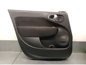 Recambio de guarnecido puerta delantera izquierda para fiat 500l (351_, 352_) 1.3 d multijet (199lxy1a, 199lxy11) referencia OEM