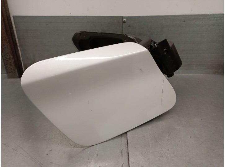 Recambio de tapa exterior combustible para bmw x2 (f39) sdrive 18 i referencia OEM IAM 7432055 51177432055 