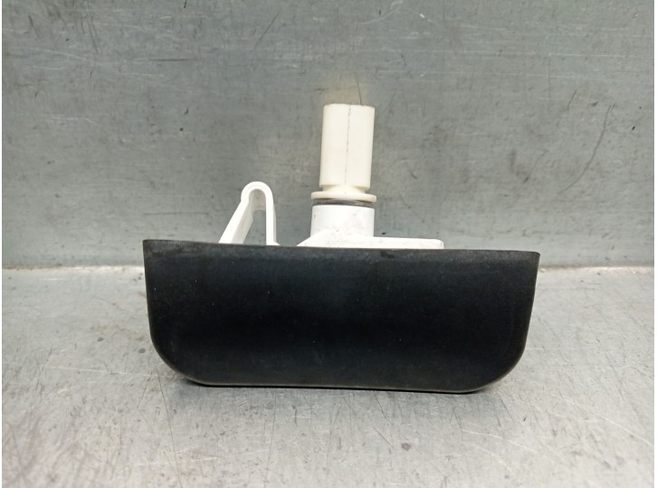 Recambio de piloto matricula para opel combo furgoneta/monovolumen (k9) 1.5 d referencia OEM IAM 9683421680 3202001388