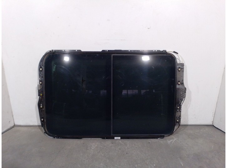 Recambio de techo electrico para skoda yeti (5l) 2.0 tdi referencia OEM IAM 7N0877041B 7N0877049A 