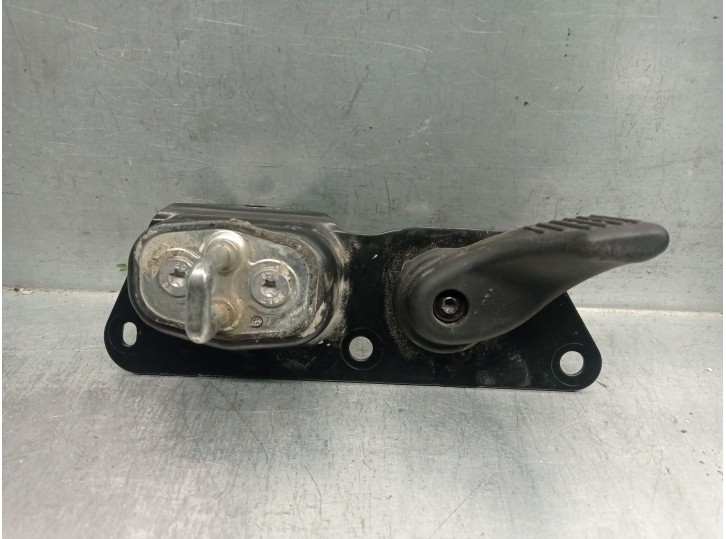 Recambio de maneta interior trasera derecha para opel combo furgoneta/monovolumen (k9) 1.5 d referencia OEM IAM D15DT 