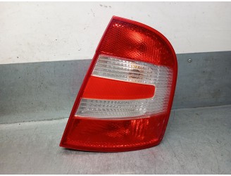 Recambio de piloto trasero derecho para skoda fabia (6y2/6y3) 1.4 referencia OEM IAM 6Y6945112B 6Y6945112C 