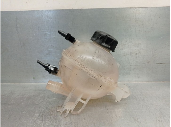 Recambio de deposito expansion para opel combo furgoneta/monovolumen (k9) 1.5 d referencia OEM IAM 9678514680  
