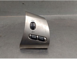 Recambio de mando volante para jaguar xf 2.7 v6 diesel premium luxury referencia OEM IAM 8X2314K147BA 8X2314K147BB 