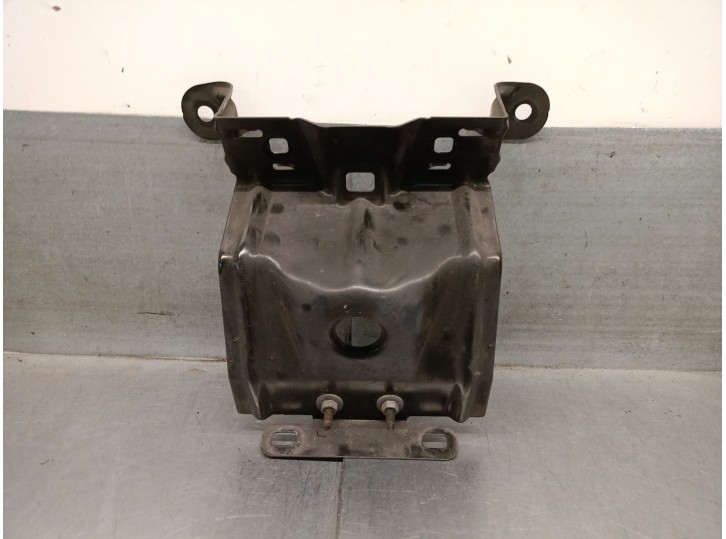 Recambio de refuerzo paragolpes delantero para renault captur ii (hf_) blue dci 95 (hfaf) referencia OEM IAM 612002205R 61200220