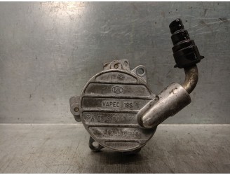 Recambio de depresor freno / bomba vacio para mercedes-benz vito (w638) caja cerrada 110 cdi (638.094) referencia OEM IAM A6112