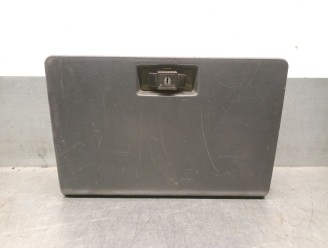 Recambio de guantera para mitsubishi montero (l040) 2.5 turbodiesel referencia OEM IAM MB244415 MB244415 