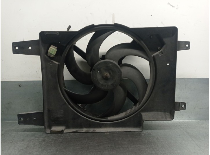 Recambio de electroventilador para alfa romeo 156 (116) 1.9 jtd cat referencia OEM IAM 60693177 60693177 8240369