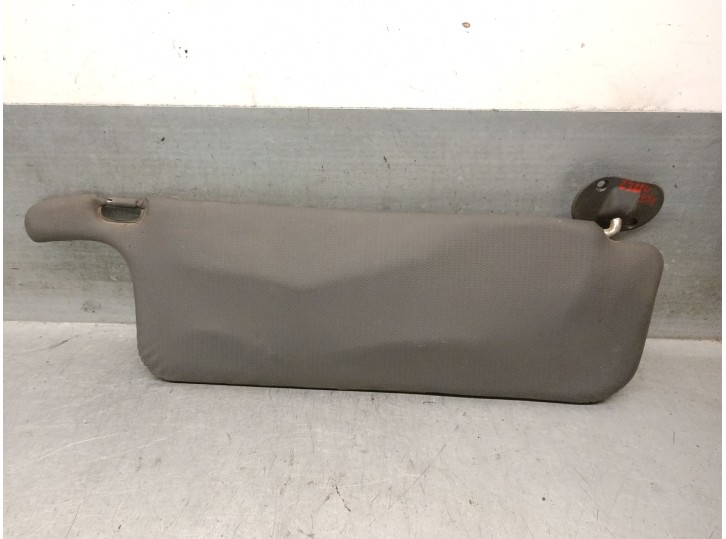 Recambio de parasol izquierdo para mitsubishi montero (l040) 2.5 turbodiesel referencia OEM IAM 4D56 4D56 