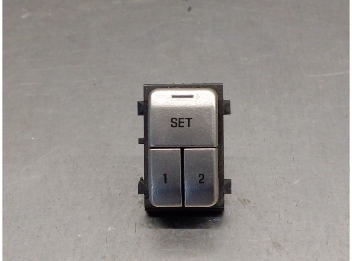 Replacement switch for Jaguar XF 2.7 V6 Diesel Premium Luxury OEM IAM reference 8X2314776AAW 8X2314776AA 