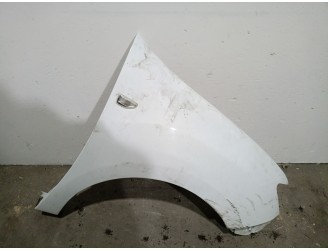 Recambio de aleta delantera derecha para dacia sandero ii 1.5 dci diesel referencia OEM IAM 631000142R 631000142R 