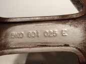 Recambio de llanta para volkswagen touran (1t3) 1.6 tdi referencia OEM IAM 5K0601025E R166.5JX16H2ET50 