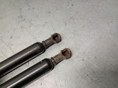 Recambio de amortiguadores maletero / porton para volkswagen passat b2 variant (33b) 1.6 d referencia OEM IAM 321827550F 3218275