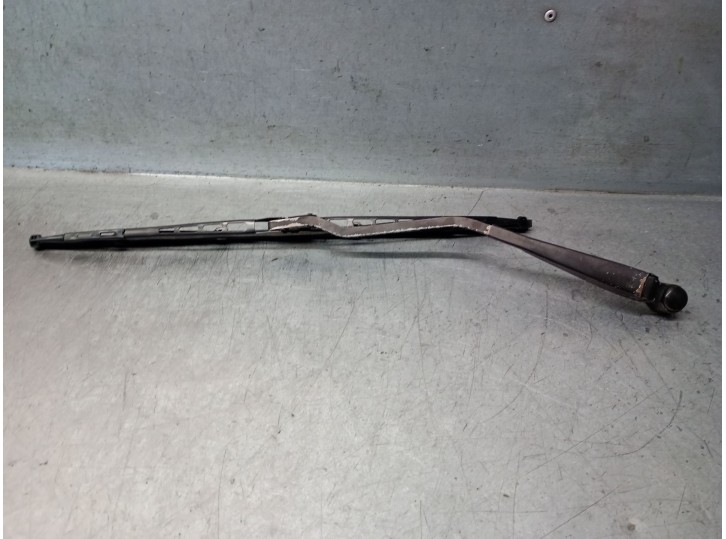 Recambio de brazo limpia trasero para volkswagen passat b2 variant (33b) 1.6 d referencia OEM IAM 331955707 331955707 