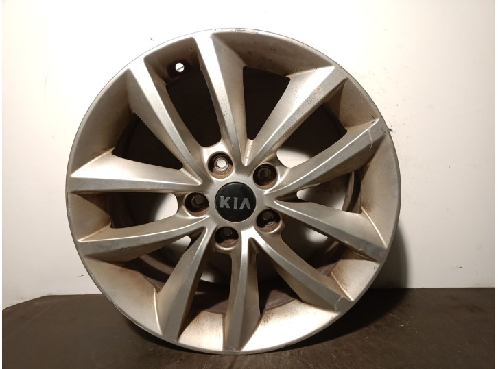 Recambio de llanta para kia sorento iii (um) 2.2 crdi referencia OEM IAM 52910C5100 R177.0JX17OFFSET47 
